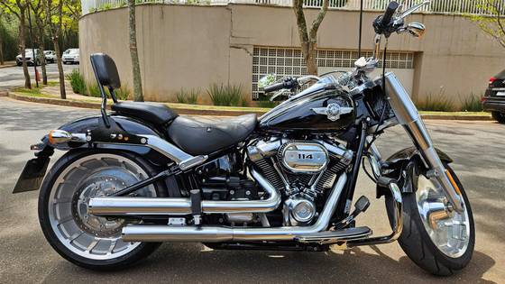 HARLEY-DAVIDSON SOFTAIL FAT BOY 114 