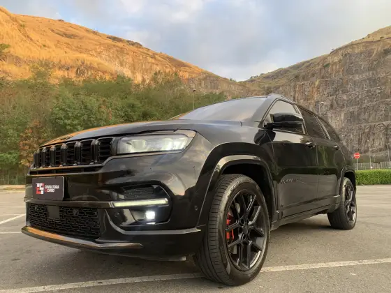 JEEP COMMANDER 2.0 HURRICANE 4 TURBO GASOLINA BLACKHAWK AT9