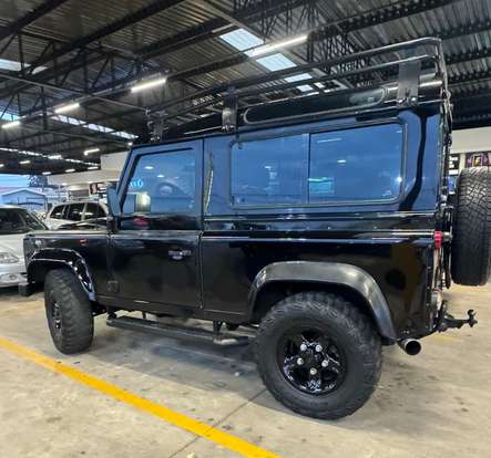 LAND ROVER-DEFENDER-2000