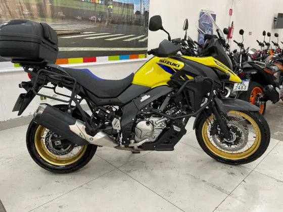 SUZUKI V-STROM 650 ADVENTURE SUZUKI V-STROM 650 ADVENTURE
