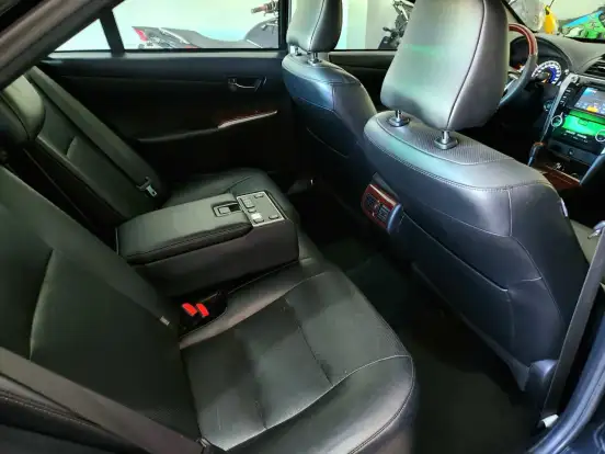 TOYOTA-CAMRY-2012
