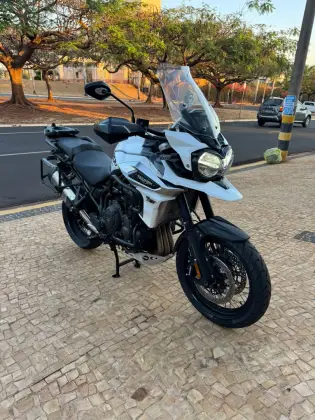 TRIUMPH TIGER 1200 XCX 