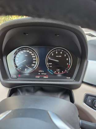 BMW-X1-2021