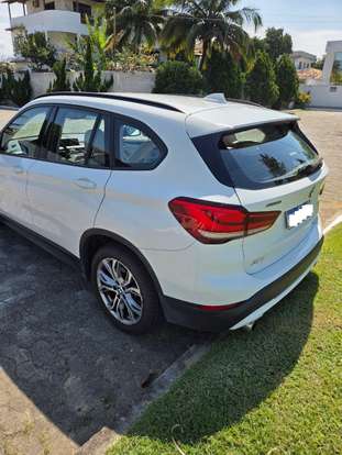 BMW-X1-2021