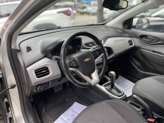 CHEVROLET-ONIX-2016