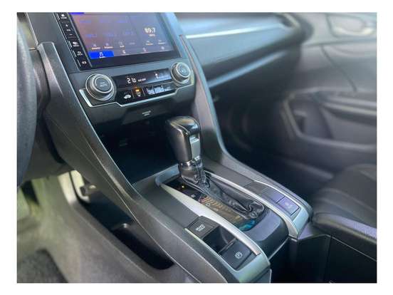 HONDA-CIVIC-2018