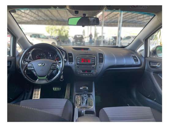 KIA-CERATO-1.6 SX 16V FLEX 4P AUTOMÁTICO KIA-CERATO-2018