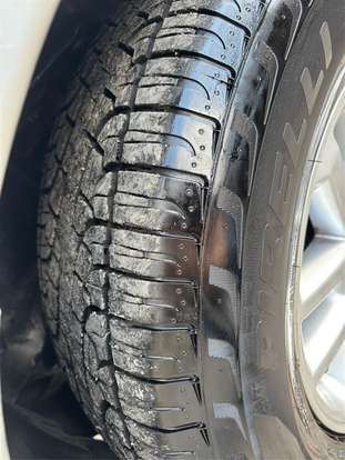 TOYOTA-HILUX SW4-2014