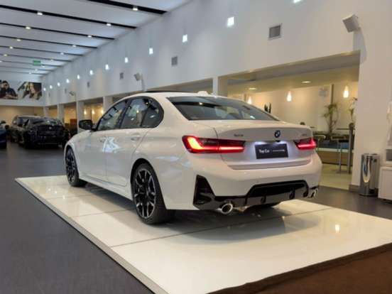BMW-320i-2.0 16V TURBO FLEX M SPORT AUTOMÁTICO BMW-320i-2025