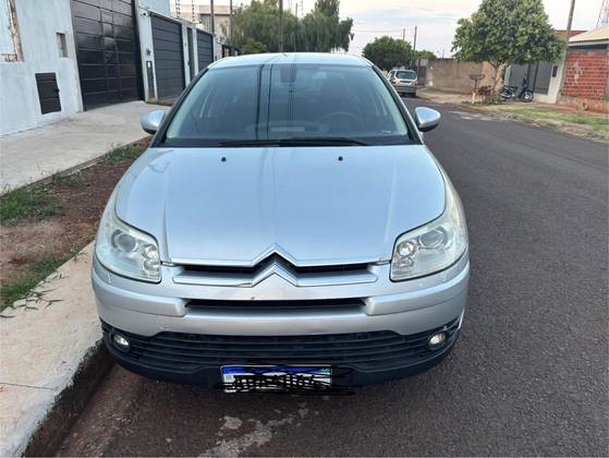 CITROËN C4 2.0 EXCLUSIVE 16V FLEX 4P AUTOMÁTICO