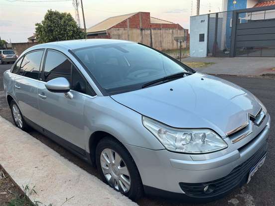 CITROËN-C4-2.0 EXCLUSIVE 16V FLEX 4P AUTOMÁTICO CITROËN-C4-2011