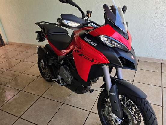 DUCATI-MULTISTRADA V2 S-2024
