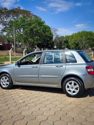 FIAT-STILO-1.8 MPI CONNECT 16V GASOLINA 4P MANUAL FIAT-STILO-2004