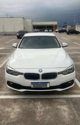 BMW-320i-2018