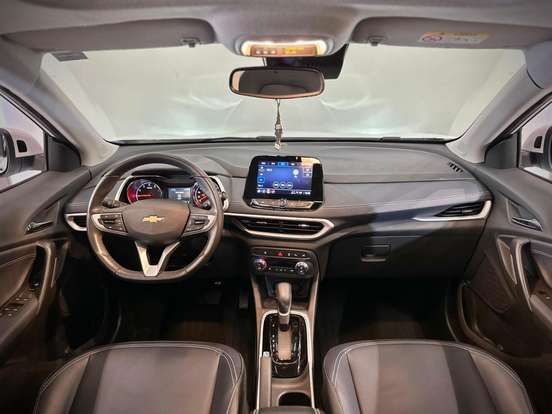 CHEVROLET-TRACKER-2023