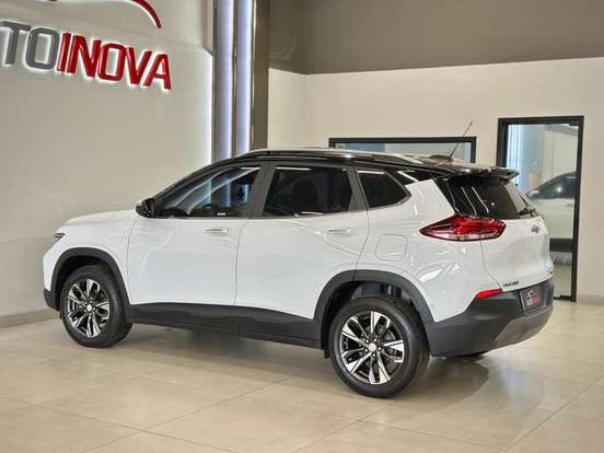 CHEVROLET-TRACKER-2023