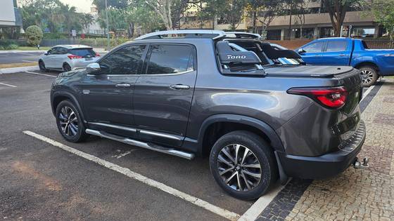 Imagem de FIAT TORO 2.0 16V TURBO DIESEL RANCH 4WD AT9