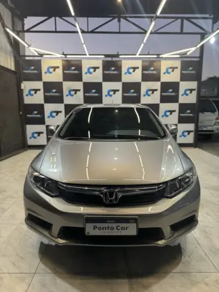 HONDA CIVIC 1.8 LXS 16V FLEX 4P AUTOMÁTICO