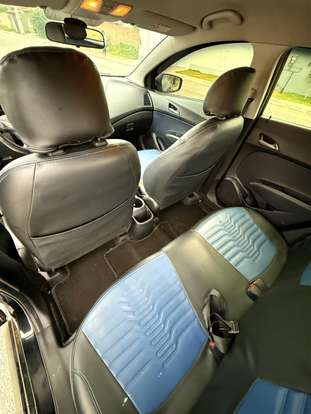 HYUNDAI-HB20-1.6 PREMIUM 16V FLEX 4P MANUAL HYUNDAI-HB20-2013