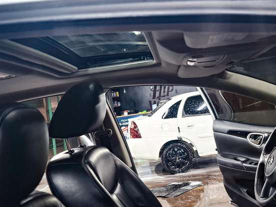 NISSAN-SENTRA-2.0 SL 16V FLEXSTART 4P AUTOMÁTICO NISSAN-SENTRA-2017