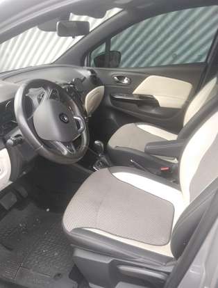 RENAULT-CAPTUR-2021