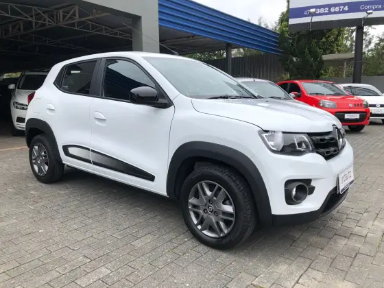 RENAULT KWID 1.0 12V SCE FLEX INTENSE MANUAL RENAULT KWID 1.0 12V SCE FLEX INTENSE MANUAL