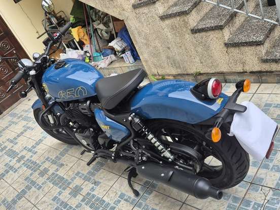 ROYAL ENFIELD-SHOTGUN 650 PLASMA BLUE ROYAL ENFIELD-SHOTGUN 650 PLASMA BLUE-2025