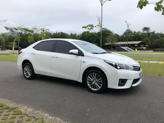 TOYOTA COROLLA 2.0 XEI 16V FLEX 4P AUTOMÁTICO