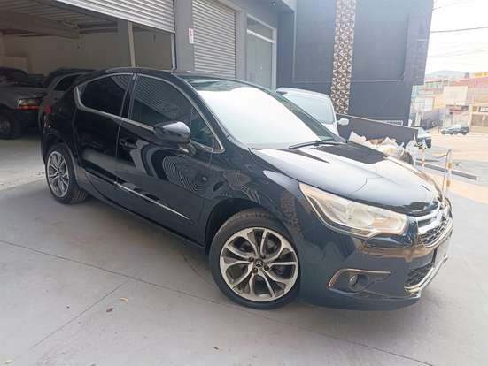 CITROËN-DS4-2013