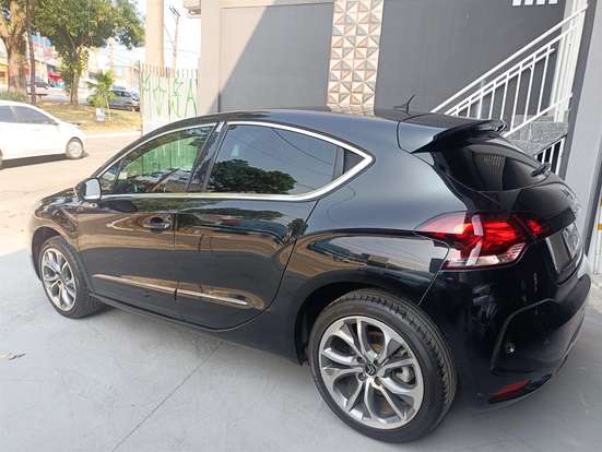CITROËN-DS4-2013