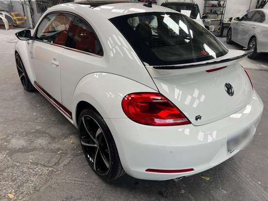 VOLKSWAGEN-FUSCA-2014