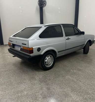 VOLKSWAGEN-GOL-1989