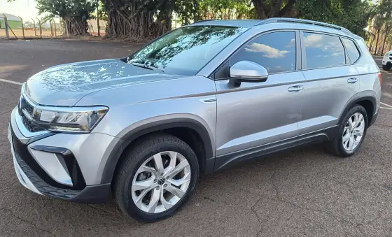 VOLKSWAGEN TAOS 1.4 250 TSI TOTAL FLEX COMFORTLINE AUTOMÁTICO