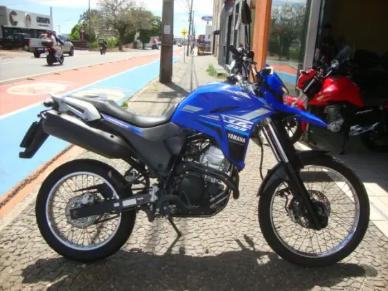 YAMAHA XTZ 250 LANDER YAMAHA XTZ 250 LANDER