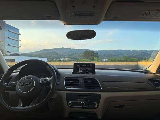 AUDI-Q3-2014