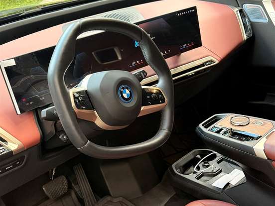 BMW-iX-ELÉTRICO XDRIVE50 SPORT BMW-iX-2024