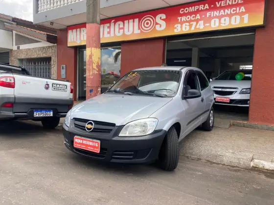 CHEVROLET CELTA 1.0 MPFI LIFE 8V FLEX 2P MANUAL CHEVROLET CELTA 1.0 MPFI LIFE 8V FLEX 2P MANUAL