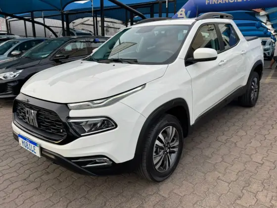FIAT TORO 1.3 TURBO 270 FLEX FREEDOM AT6 FIAT TORO 1.3 TURBO 270 FLEX FREEDOM AT6