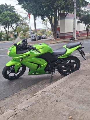 KAWASAKI-NINJA 250R KAWASAKI-NINJA 250R-2012