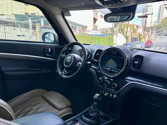MINI-COUNTRYMAN-2020