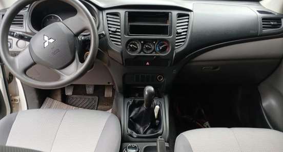MITSUBISHI-L200 TRITON-2021