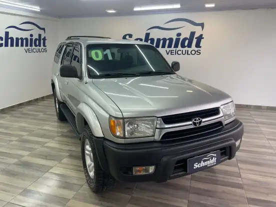 TOYOTA-HILUX SW4-2000