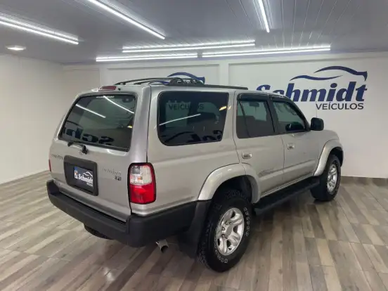 TOYOTA-HILUX SW4-2000