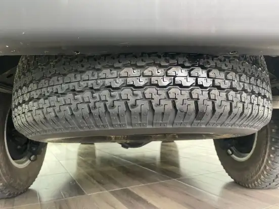 TOYOTA-HILUX SW4-2000