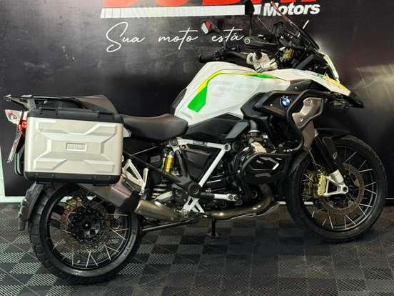 BMW-R 1250 GS PREMIUM TRIPLE BLACK BMW-R 1250 GS PREMIUM TRIPLE BLACK-2022