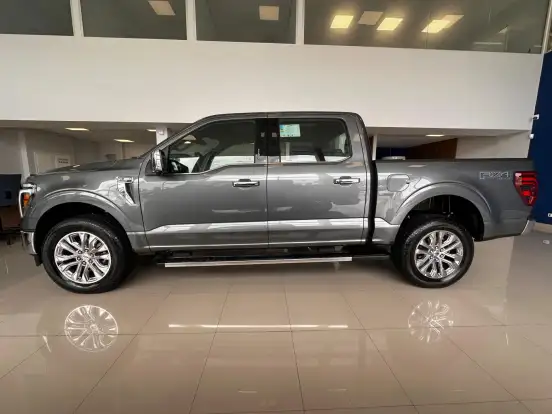 FORD-F-150-5.0 V8 GASOLINA CD LARIAT FX4 AUTOMÁTICO FORD-F-150-2024