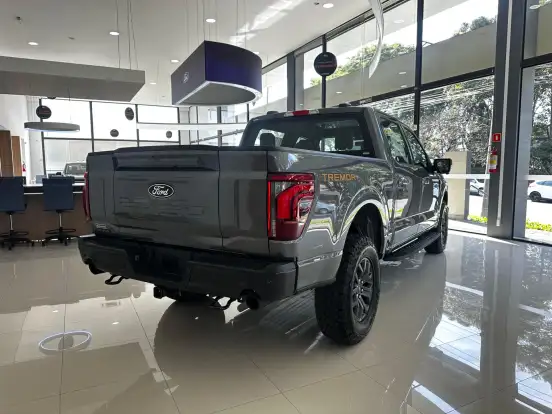 FORD-F-150-2025