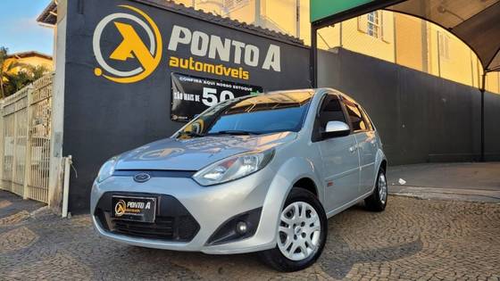 FORD FIESTA 1.6 ROCAM HATCH 8V FLEX 4P MANUAL