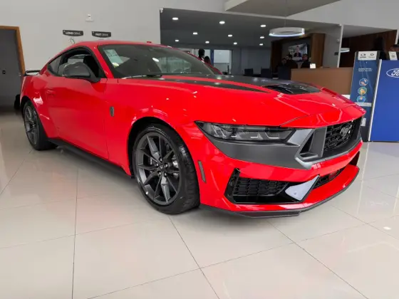 FORD MUSTANG 5.0 V8 GASOLINA DARK HORSE SELECTSHIFT FORD MUSTANG 5.0 V8 GASOLINA DARK HORSE SELECTSHIFT