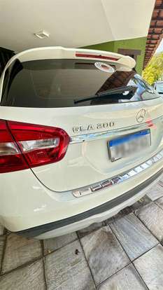 MERCEDES-BENZ-GLA 200-2018